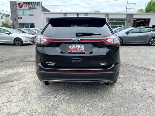 Photo 4 of 30 of 2018 Ford Edge SEL