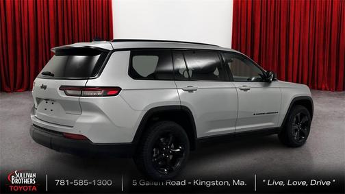 2022 Jeep Grand Cherokee L Laredo