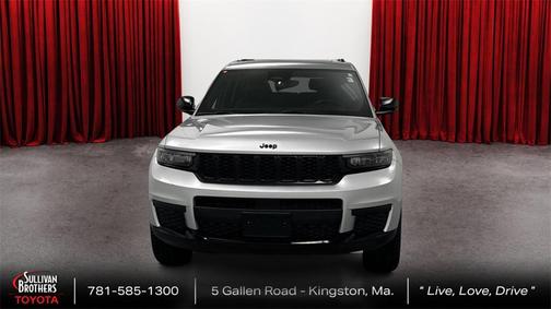 2022 Jeep Grand Cherokee L Laredo