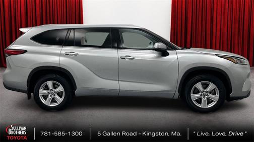 2020 Toyota Highlander LE