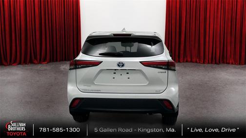 2022 Toyota Highlander Hybrid XLE