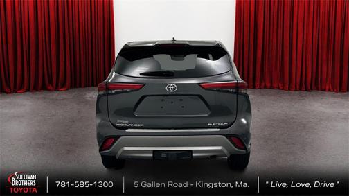 2023 Toyota Highlander Platinum