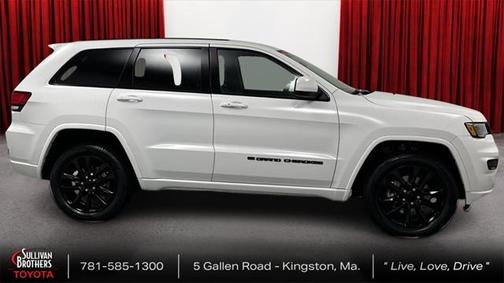 2022 Jeep Grand Cherokee Laredo