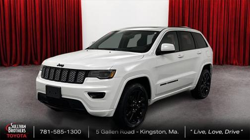2022 Jeep Grand Cherokee Laredo