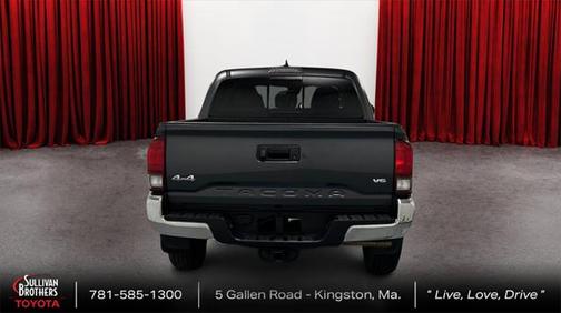 2022 Toyota Tacoma SR5