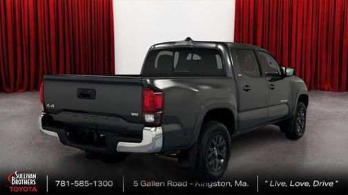 2022 Toyota Tacoma SR5