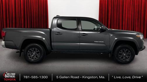 2022 Toyota Tacoma SR5