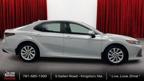 White 2022 Toyota Camry LE