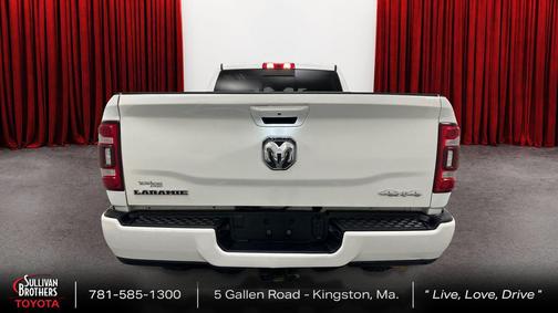 Bright White Clearcoat 2024 RAM 2500 Laramie Crew Cab 4x4 6'4' Box