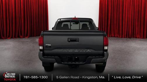 2022 Toyota Tacoma SR
