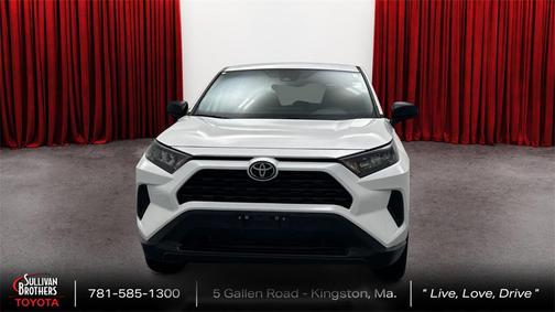 2022 Toyota RAV4 LE