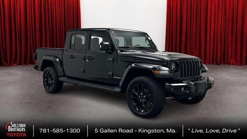Black Clearcoat 2022 Jeep Gladiator High Altitude 4x4