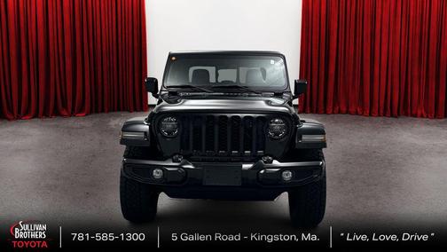 Black Clearcoat 2022 Jeep Gladiator High Altitude 4x4