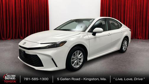 Ice Cap 2025 Toyota Camry LE