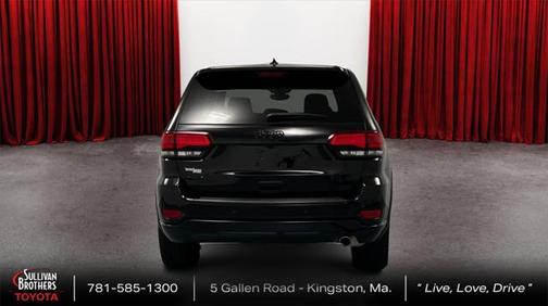 2022 Jeep Grand Cherokee Laredo