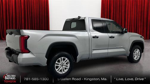 2022 Toyota Tundra SR5