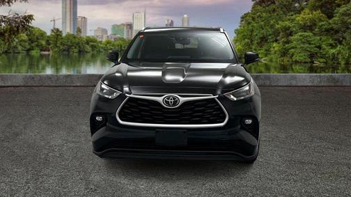 Midnight Black Metallic 2020 Toyota Highlander XLE