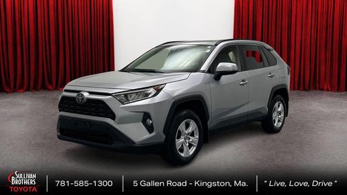 Silver Sky Metallic 2019 Toyota RAV4 XLE