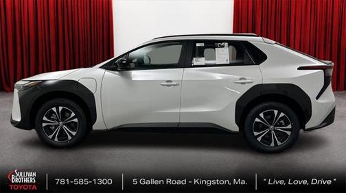 2025 Toyota bZ4X XLE