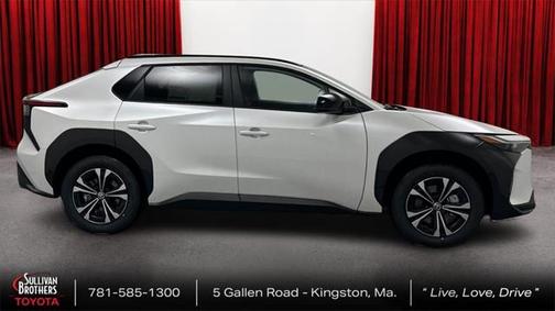 2025 Toyota bZ4X XLE
