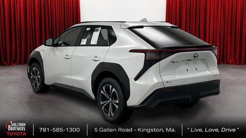 2025 Toyota bZ4X XLE