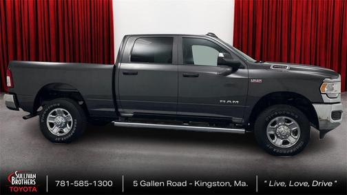 2022 RAM 2500 Tradesman Crew Cab 4x4 6'4' Box