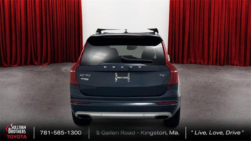 2020 Volvo XC90 T6 Momentum