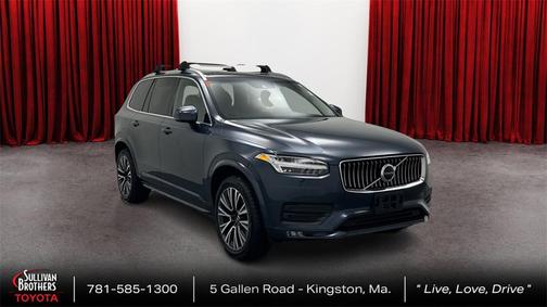 2020 Volvo XC90 T6 Momentum