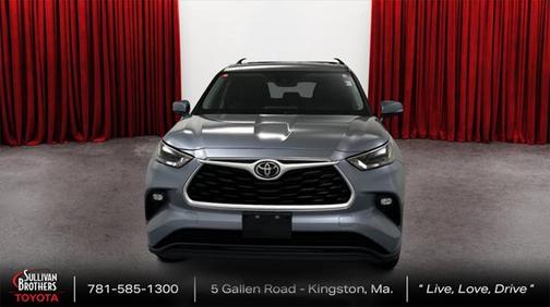 2021 Toyota Highlander LE