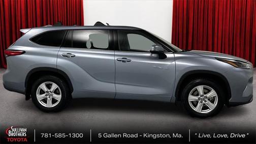 2021 Toyota Highlander LE
