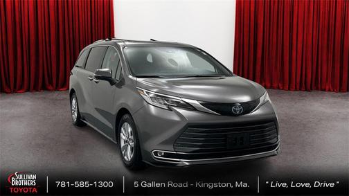 2023 Toyota Sienna Limited 7-Passenger