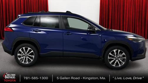 2025 Toyota Corolla Cross XLE
