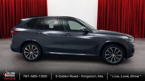 2020 BMW X5 M50i