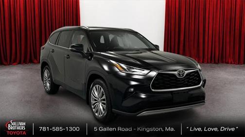 2022 Toyota Highlander Platinum