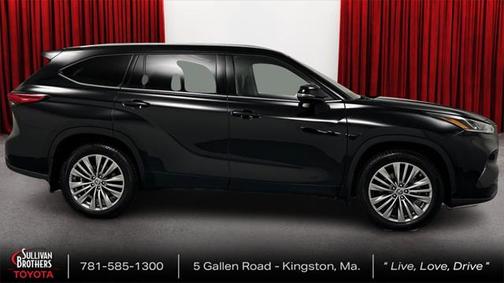 2022 Toyota Highlander Platinum