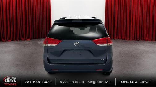 2013 Toyota Sienna XLE