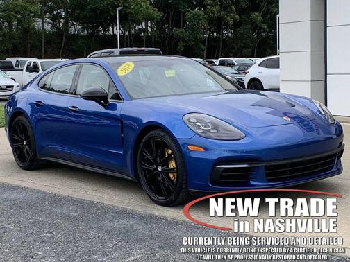Sapphire Blue Metallic 2018 Porsche Panamera 4S