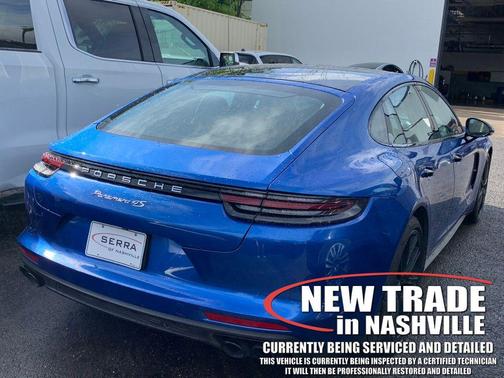 Sapphire Blue Metallic 2018 Porsche Panamera 4S
