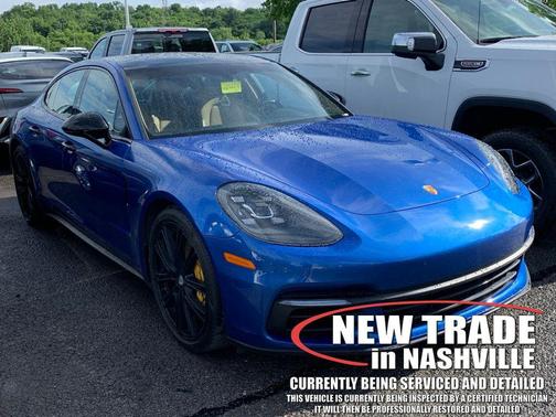 Sapphire Blue Metallic 2018 Porsche Panamera 4S
