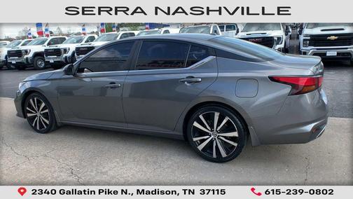 2020 Nissan Altima SR FWD