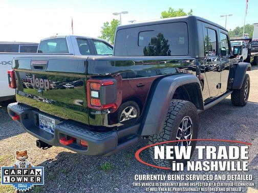 Black Clearcoat 2024 Jeep Gladiator Rubicon