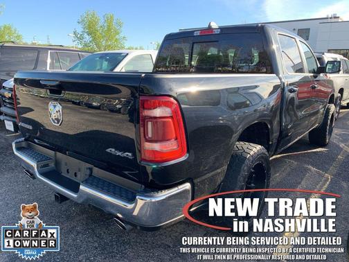 Diamond Black Crystal Pearlcoat 2023 RAM 1500 Laramie