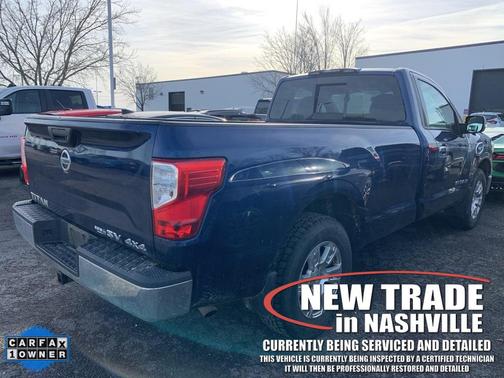 2017 Nissan Titan SV