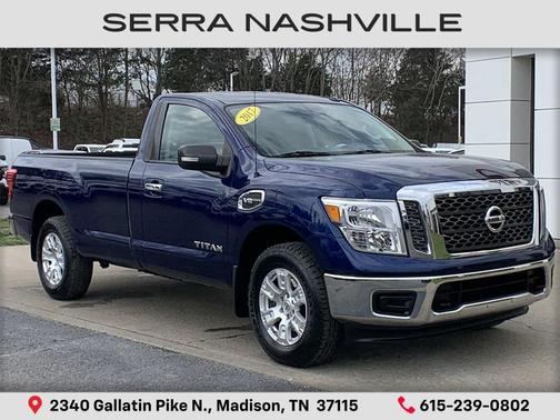 2017 Nissan Titan SV