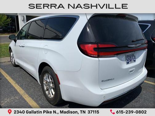 2023 Chrysler Pacifica Touring L