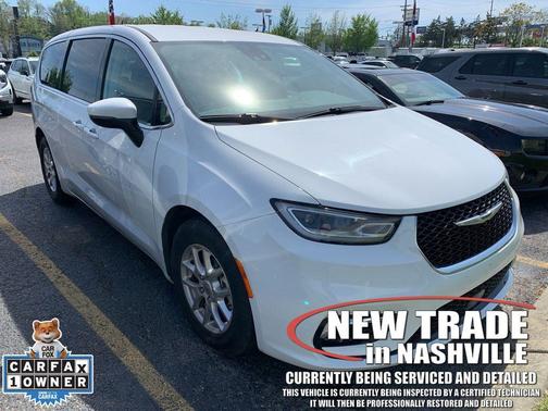 2023 Chrysler Pacifica Touring L