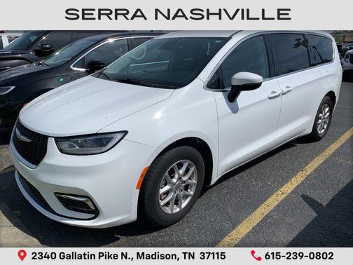 2023 Chrysler Pacifica Touring L