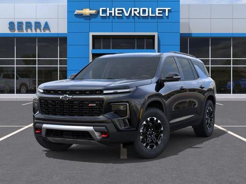Mosaic Black Metallic 2027 Chevrolet Traverse AWD Z71