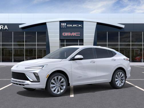 White Frost Tricoat 2026 Buick Envista Avenir FWD