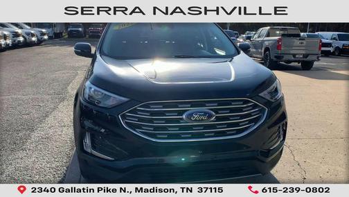 2022 Ford Edge Titanium